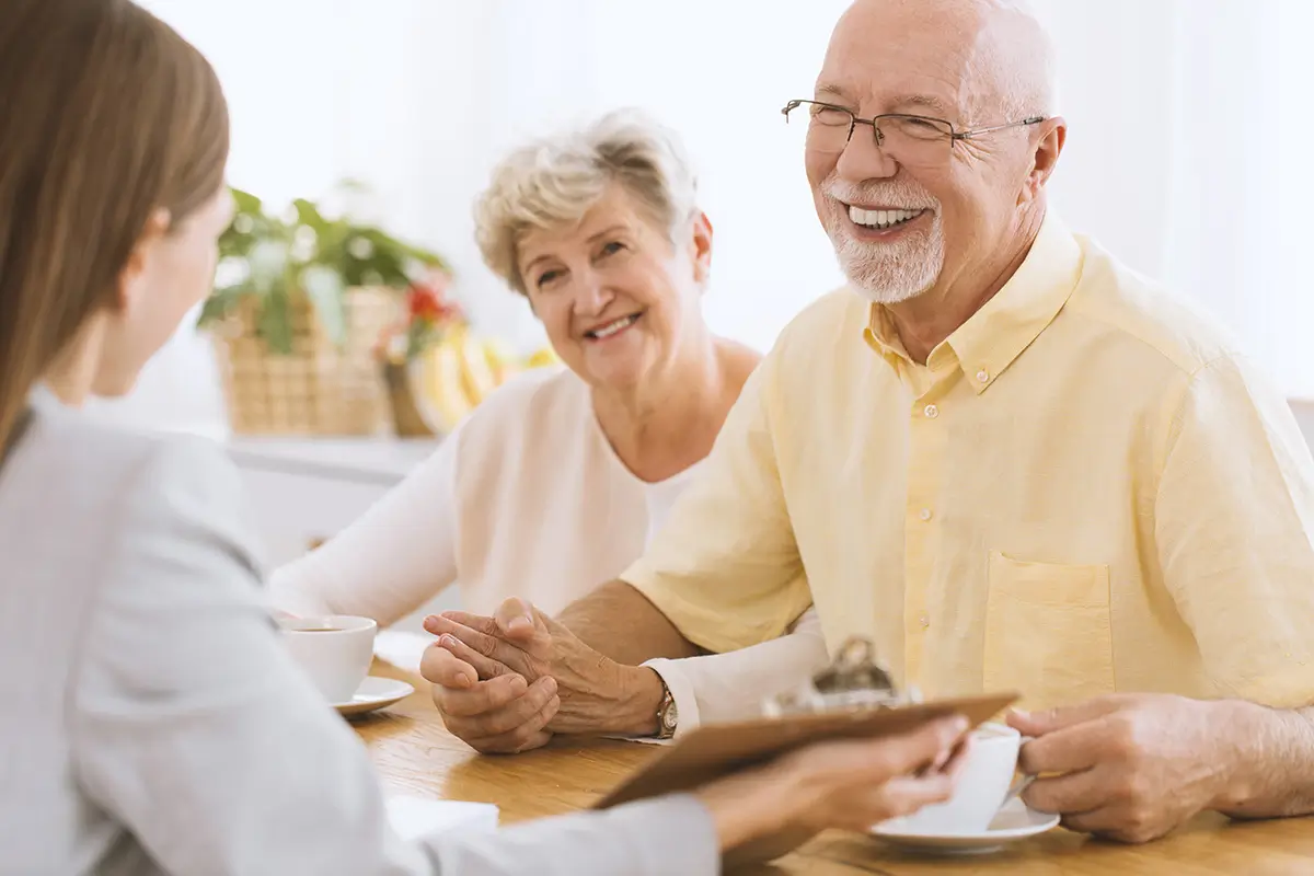 Rendez-vous contrat viager avec séniors et expert Novelioz